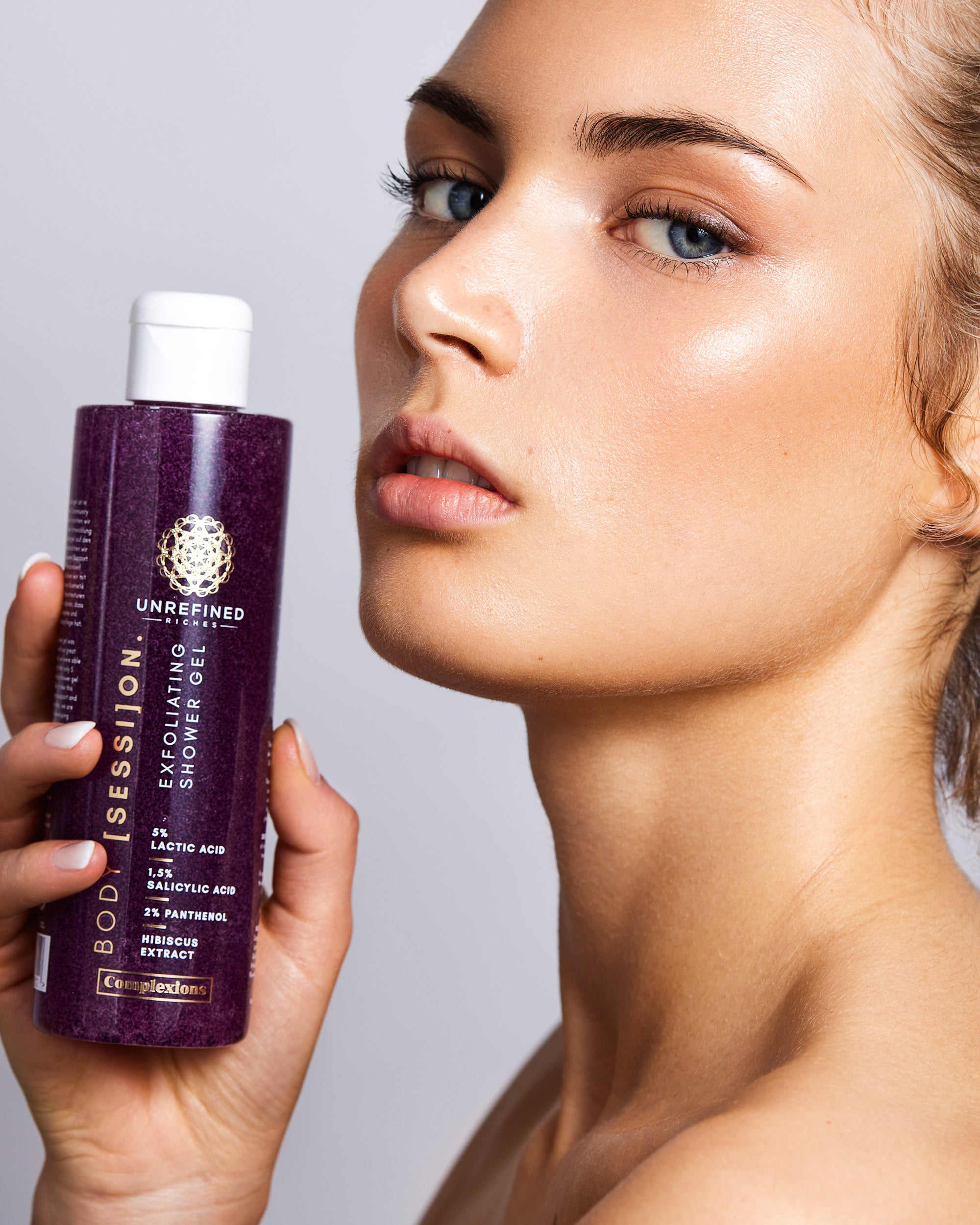 BODY [SESSI]ON. - Exfoliating Shower Gel - Unrefined Riches